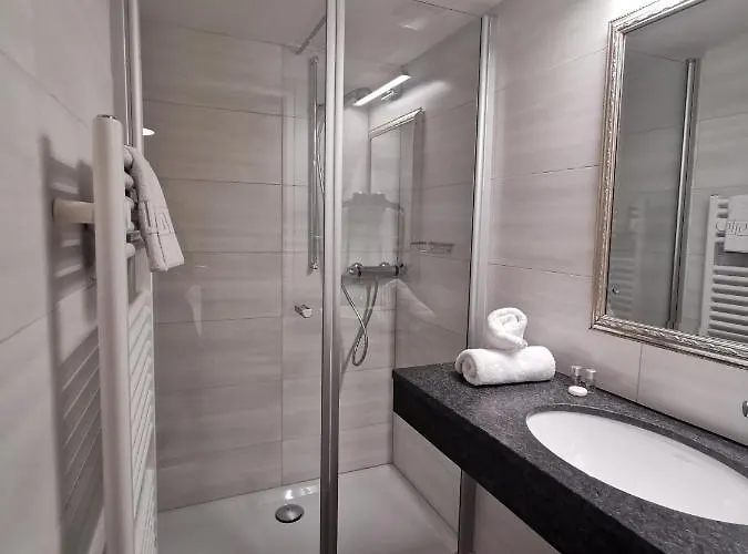 Karlingerhof * Ахенкирьх